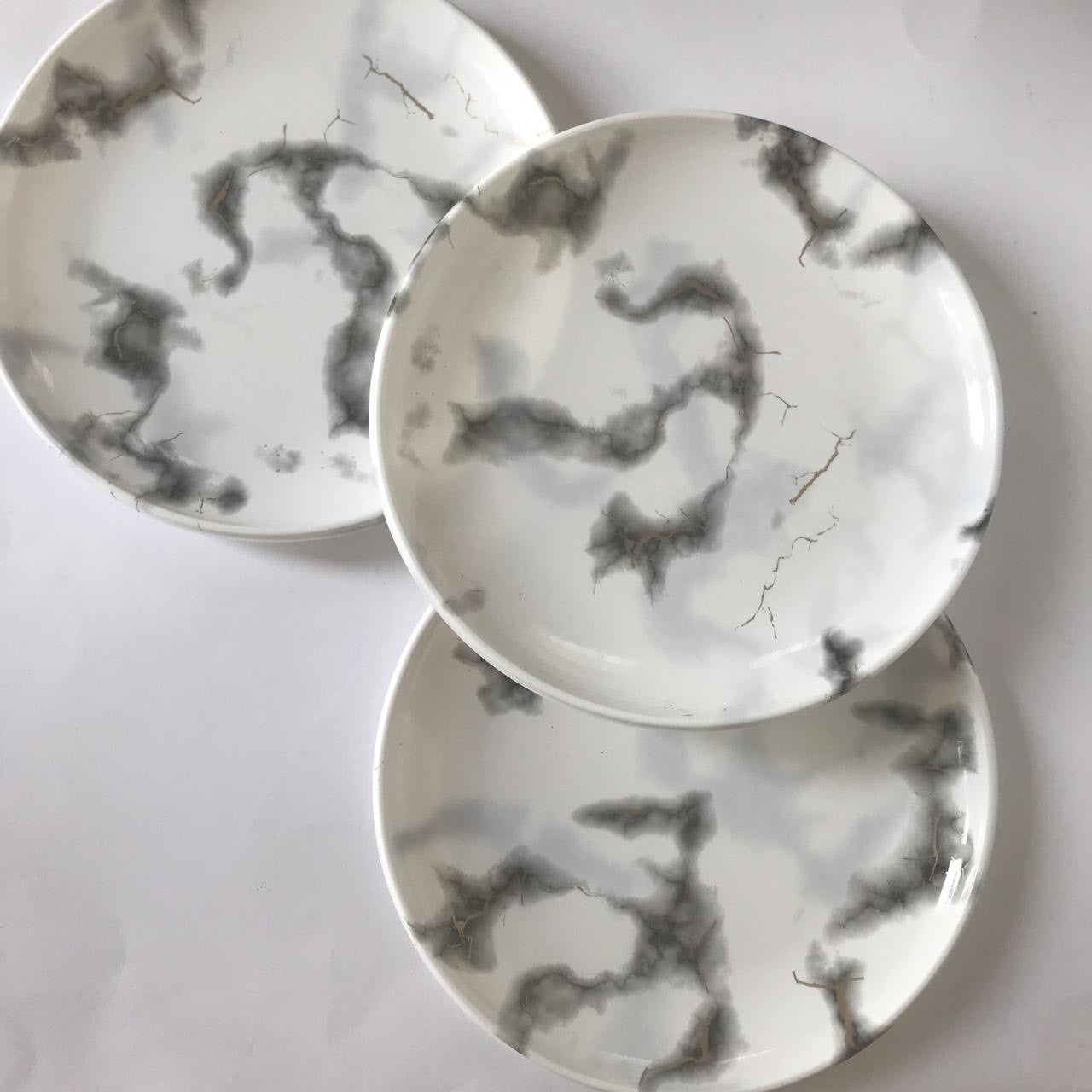 Set of 6 Disposable Plates